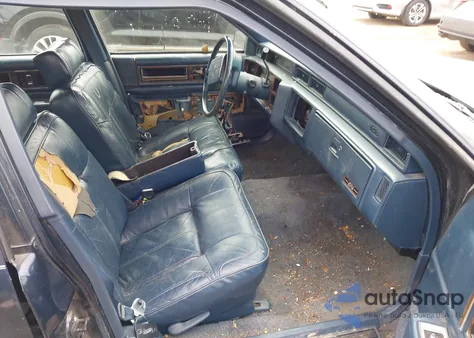 1991 Cadillac Deville из США, поврежденный, VIN 1G6CD53B2M4258744